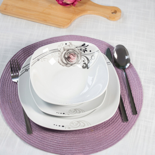 Elegantný 18-dielny porcelánový servis s dekorom sivej ruže - Ideálny na darček